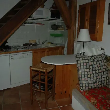 La Petite Maison